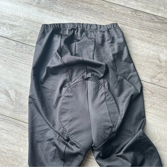 NWT Harrods Padded Cycling Bike Shorts Made in Italy - Picture 8 of 8